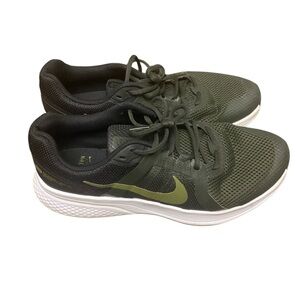 Nike Swift Running sneakers
